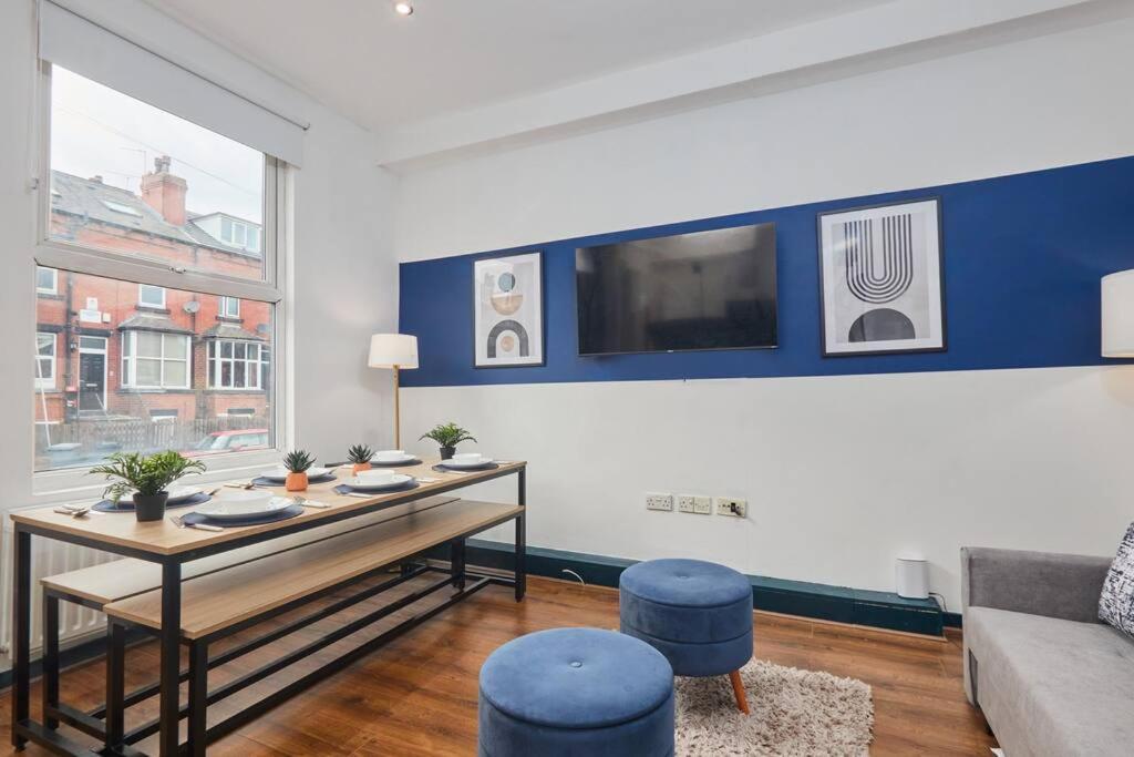Large House Close To Leeds - Ideal For Groups Extérieur photo